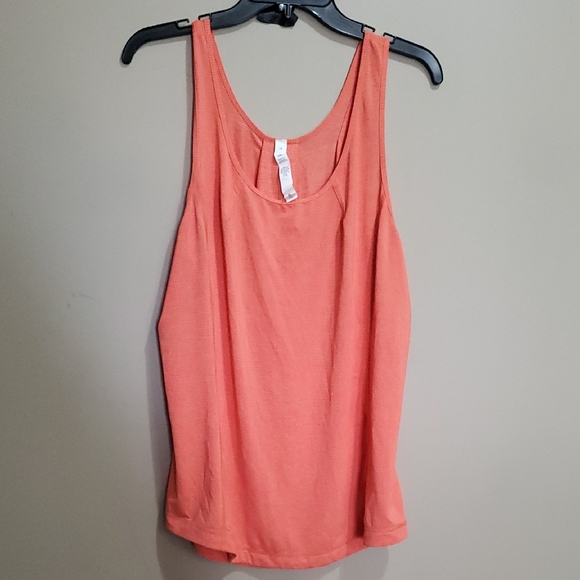 Lululemon Essential Tank In Coral Pleated Size 12 - Picture 1 of 6
